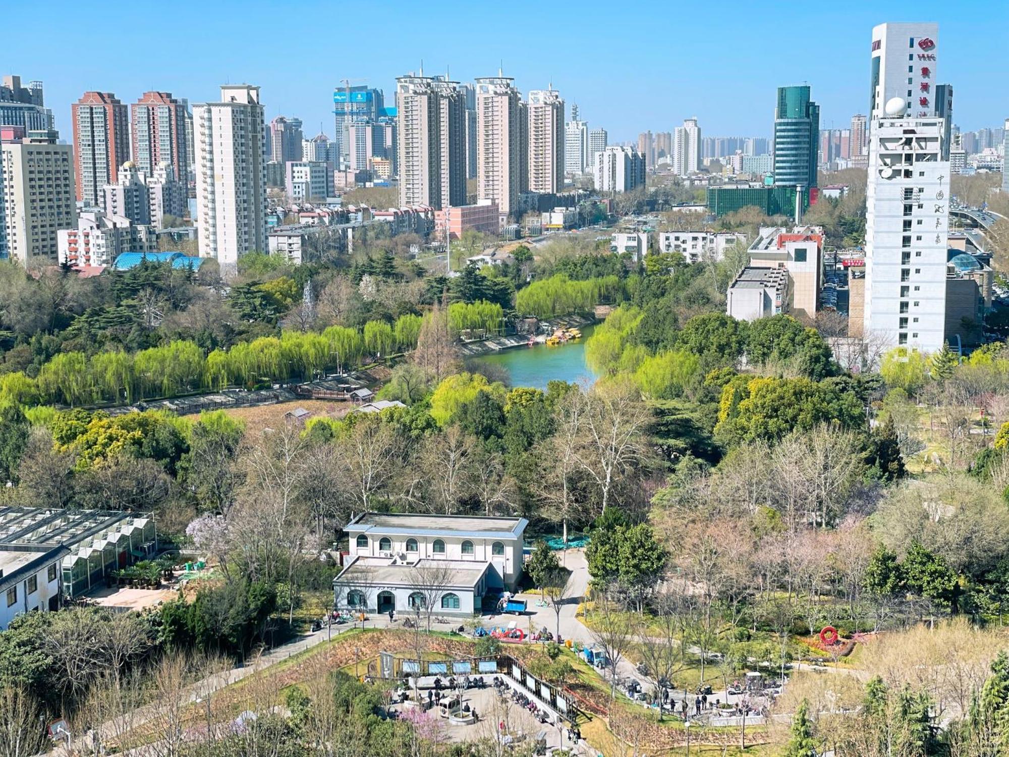 Crowne Plaza Zhengzhou, An Ihg Hotel Buitenkant foto